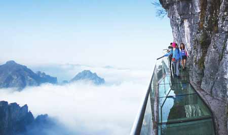 長沙出發(fā)到張家界天門山、玻璃棧道、天門洞一日游